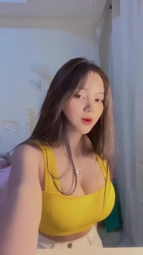 d6e7041d 7316 48b3 88e0 32b2f34ee9d8